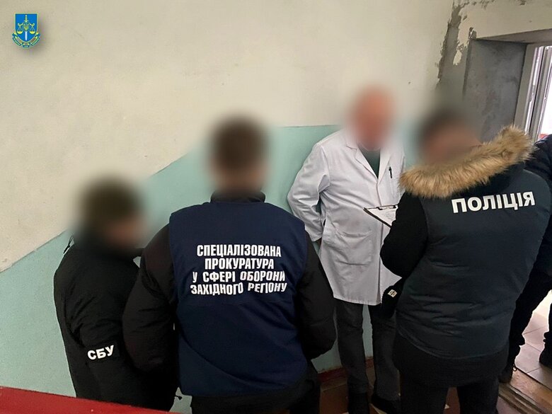 Затримання на хабарі члена ВЛК на Хмельнитчині