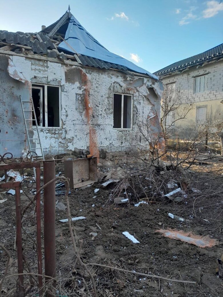 Враг обстрелял Белозерку на Херсонщине, ранена женщина 01