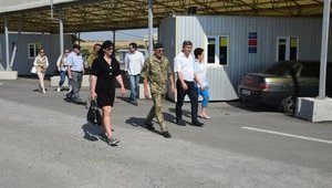 Hnutove checkpoint resumes operation