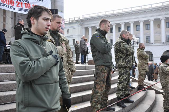 Віче на Майдані: заклики проти олігархів і "геноциду" 07 Віче на Майдані: заклики проти олігархів і "геноциду" 07