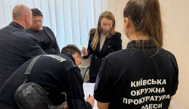 8 должностных лиц горсовета и коммунальных предприятий Одессы подозревают в незаконной растрате бюджетных средств, - Офис Генпрокурора. ФОТОрепортаж