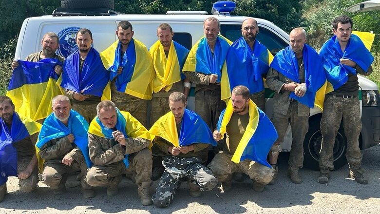 Another 22 Ukrainian defenders were released from Russian captivity 03