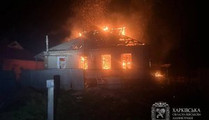 Оккупанты нанесли удар дроном по жилому дому в Богодухове: пострадали два человека. ФОТО