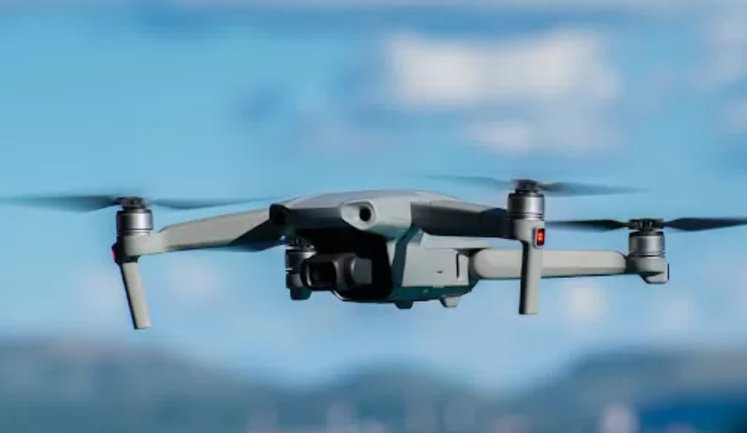 Кількість інцидентів з невідомими БпЛА на військових базах у Великій Британії торік подвоїлася