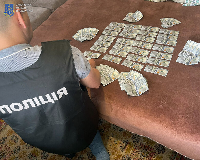 Посадовці Оріхівської лікарні привласнили понад 21 мільйон гривень