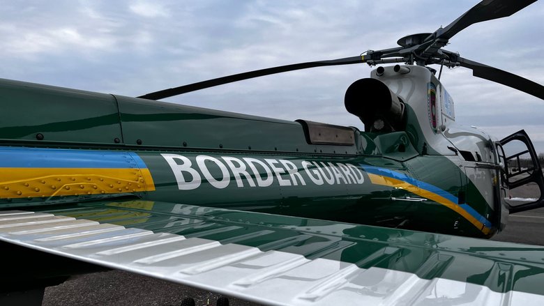 Одеські прикордонники отримали три нові французькі гелікоптери AIRBUS H125 03