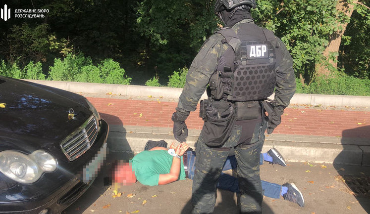 Чиновники Міноборони й однієї з ОТГ на Київщині вимагали $45 тис. у забудовника, - ДБР. ВІДЕО+ФОТОрепортаж