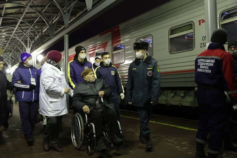 Оккупанты депортировали 466 жителей Мариуполя в Чувашию, - советник мэра Андрющенко 03