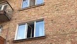 За сутки зарегистрированы 4 факта падения маленьких детей из окон, 2 из них закончились смертью, - Нацполиция. ФОТОрепортаж