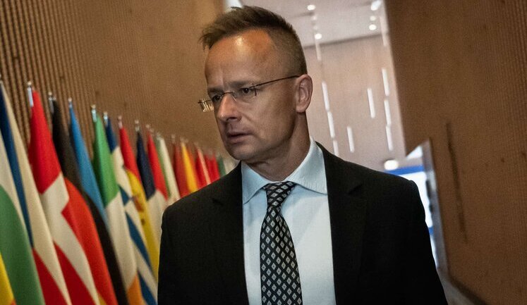 Сійярто заявив, що ЄС нібито хоче повалити уряд в Словаччині, Угорщині та Сербії
