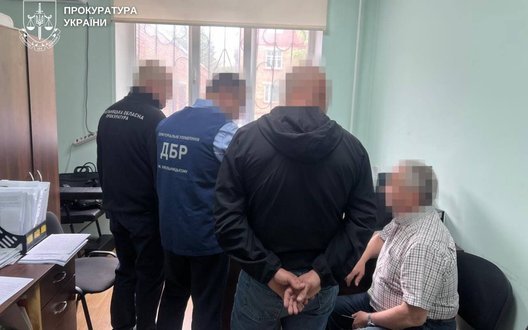 Двох поліцейських підозрюють у приховуванні обставин смертельної ДТП із 17-річним велосипедистом на Хмельниччині. ФОТО