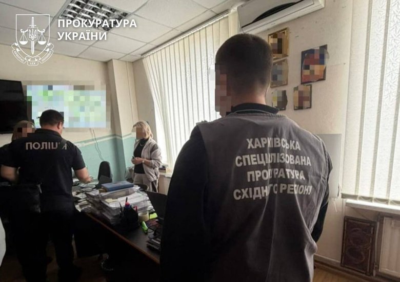 Посадовців армійського корпусу викрили на поборах