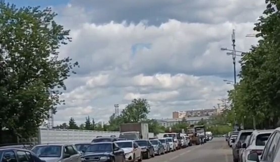 Черги на АЗС у Підмосков’ї після атак на НПЗ РФ