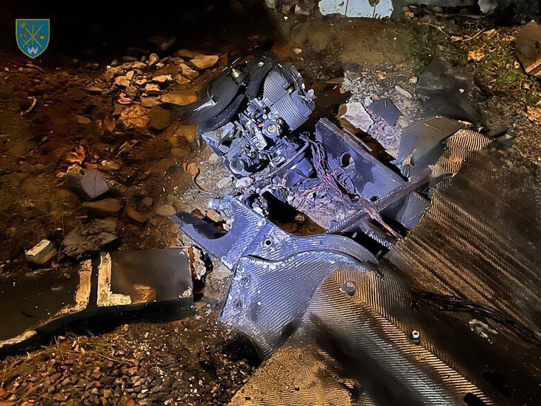 Вночі рашисти атакували південь України шахедами, є влучання в Одеській області 04 Вночі рашисти атакували південь України шахедами, є влучання в Одеській області 04