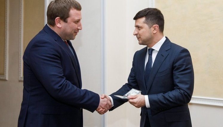 Зеленський звільнив голову Тернопільської області