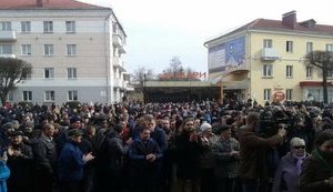 "Лукашенко в отставку!": в нескольких городах Беларуси снова прошли "марши нетунеядцев". ФОТО