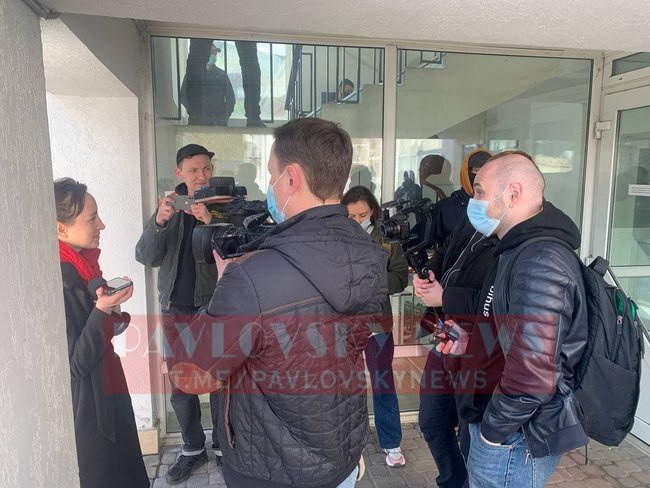 Ківа захищає дисертацію: частину журналістів відмовляються пропускати на захід 01 Ківа захищає дисертацію: частину журналістів відмовляються пропускати на захід 01