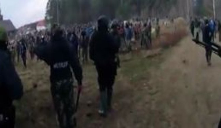 "Trust me, guys, you'll not get out of here alive," - clash with gunfire between police and amber diggers in Rivne region. VIDEO