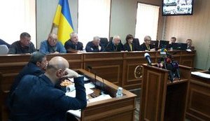 Екс- "беркутівці" заявили відвід прокурору, який не пустив їх на слідчий експеримент. ФОТО