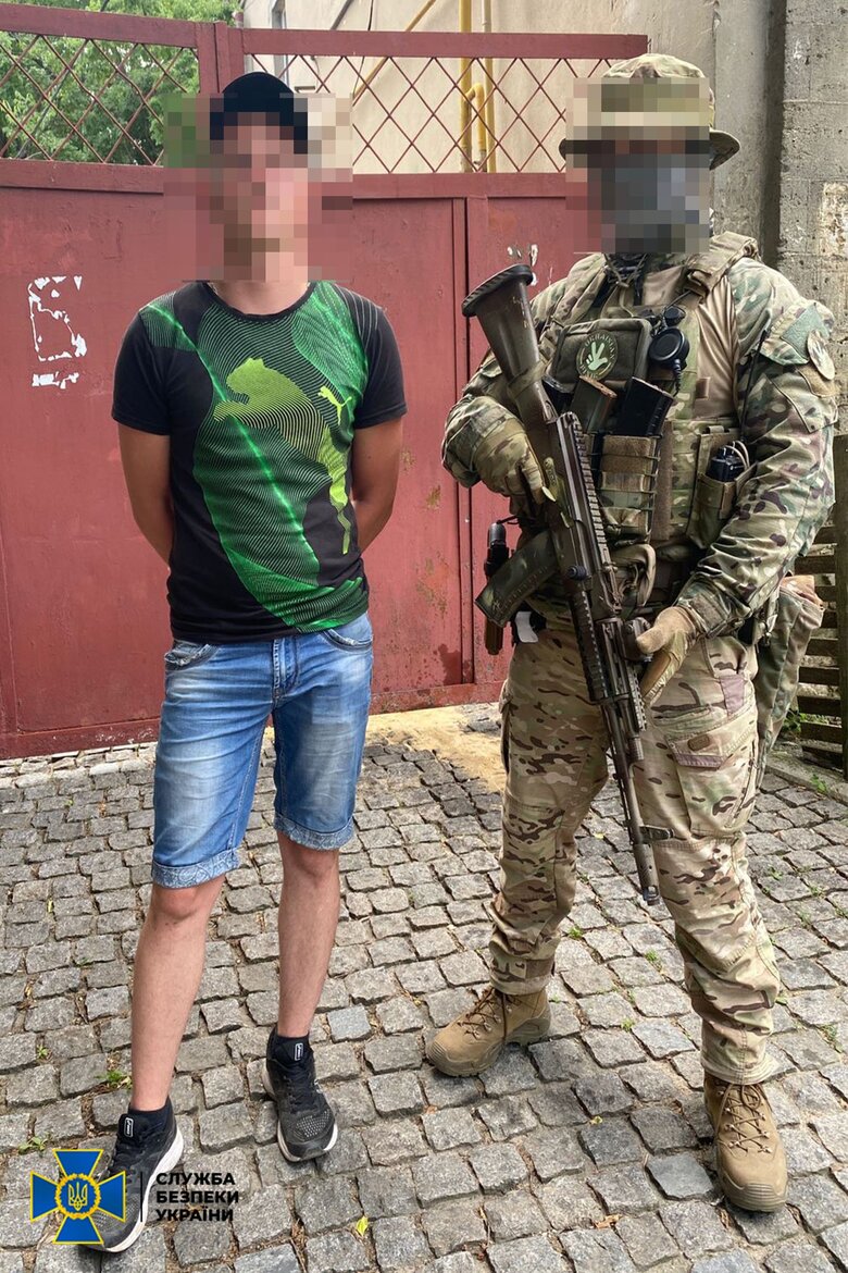 Корректировщик огня российских оккупантов задержан на Николаевщине, - СБУ 01