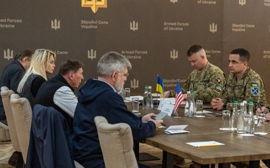 Американський генерал Петреус відзначив стрімкий розвиток інновацій у ЗСУ