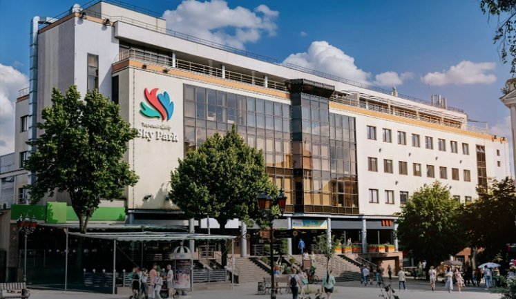 Компанія засновника Dragon Capital продала найбільший ТРЦ у Вінниці за 1,5 мільярда. Хто покупець?