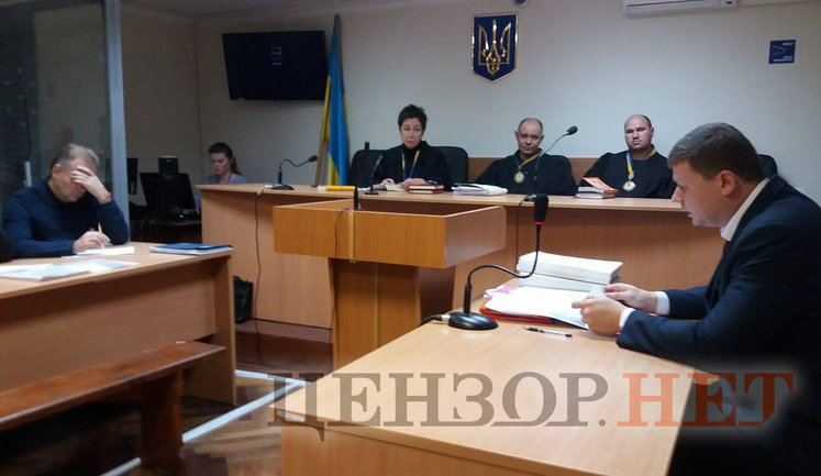 Справа "діамантових прокурорів": обвинувачення заявляє про судовий саботаж