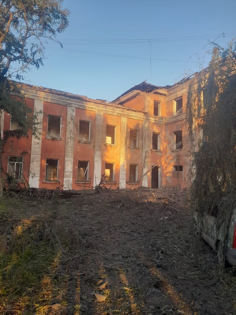 Оккупанты ночью обстреляли 3 района Донецкой области. Наиболее пострадал Бахмут 02