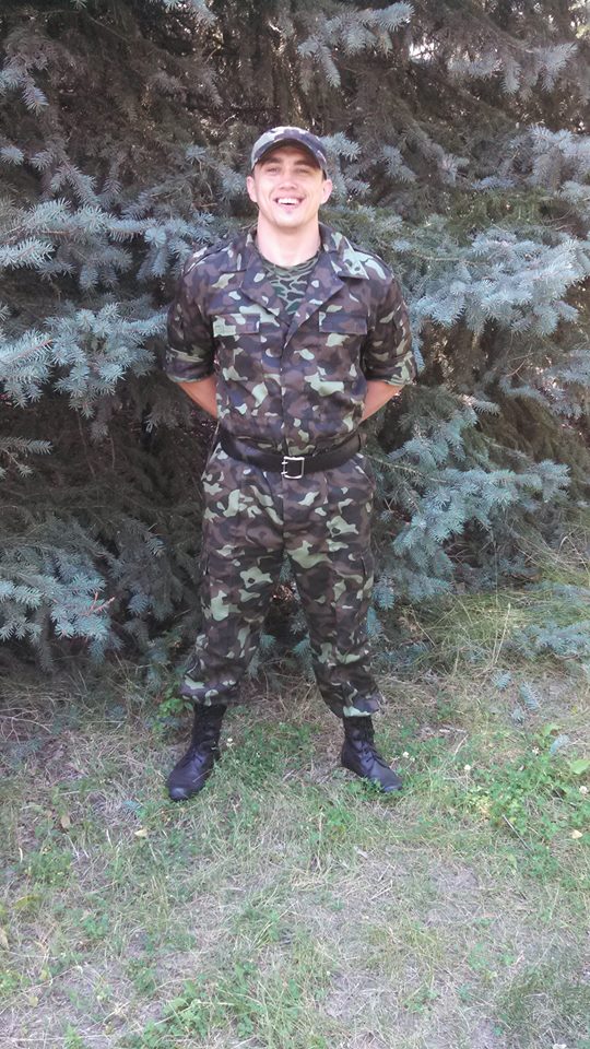 Доброволець Олександр Воробєй: Війна не змінює людину, вона просто розкриває її сутність. Якщо людина була гандоном, то після фронту вона стане махровим п#дарасом 03