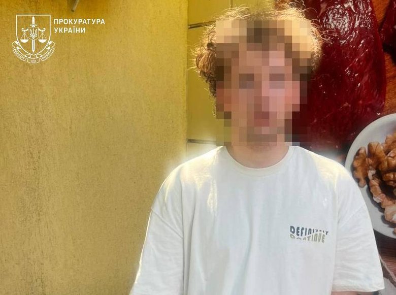 19-річний мешканець Біляївки підпалив авто військових за гроші від агента РФ