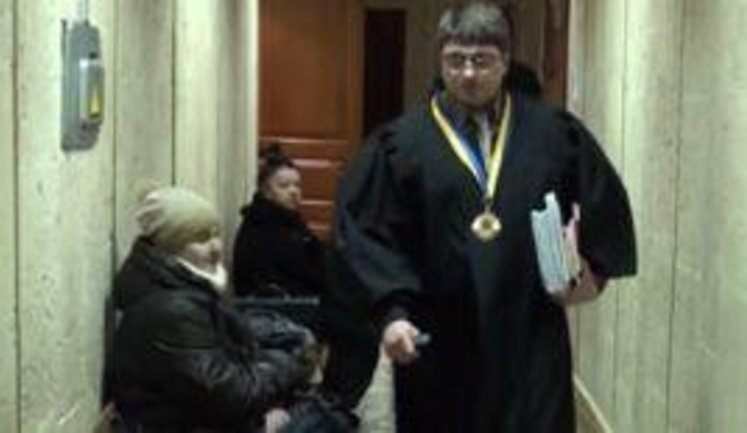 Будни Родиона Киреева: Он поседел, потолстел и живет под круглосуточной охраной. + ВИДЕО.