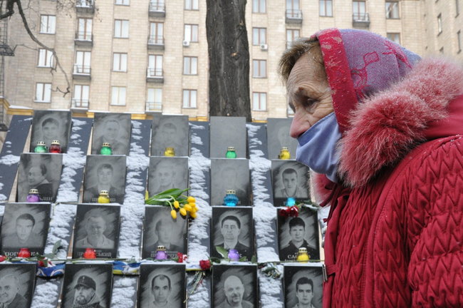 Kyiv marks anniversary of deadly shootings during EuroMaidan protests 08