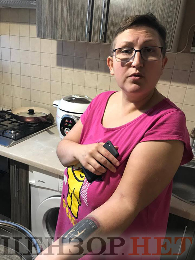 Мама загиблого в Донецькому аеропорту Героя України Сергія Табали: Мені якось сказали: Ти така фігова мати, що послала свого сина воювати. А ти зупини поїзд на швидкості 200 кілометрів на годину 02