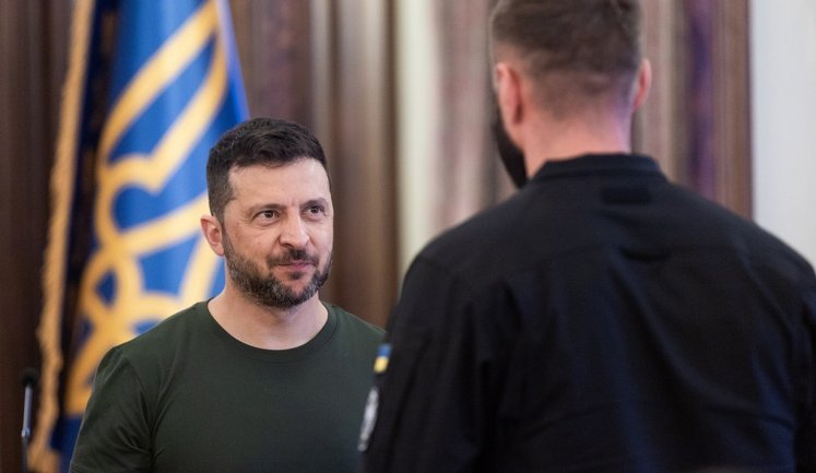 Zelenskyy congratulates military intelligence officers and presents state awards. PHOTOS