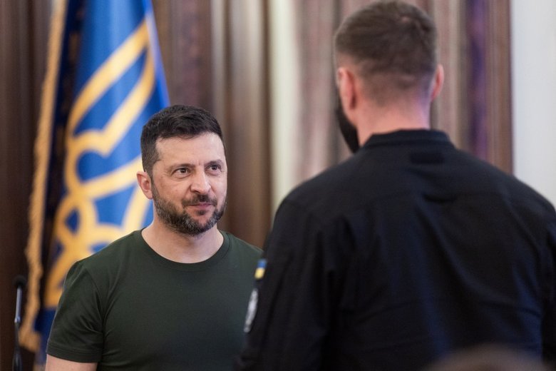 Зеленський привітав розвідників