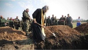 Кладбище одного из отрядов российских наемников в Донецке - уникальные кадры CNN. ФОТОрепортаж