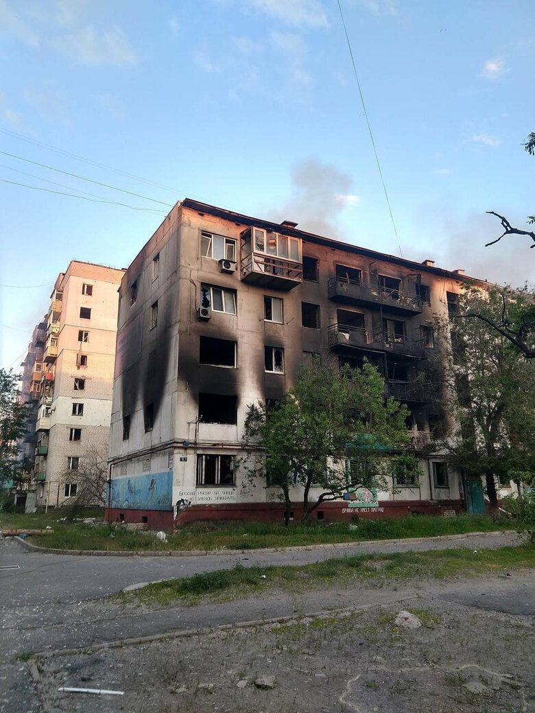 Нацгвардейцы в Северодонецке подбили вражеский танк и взяли в плен двух оккупантов, - Гайдай 03