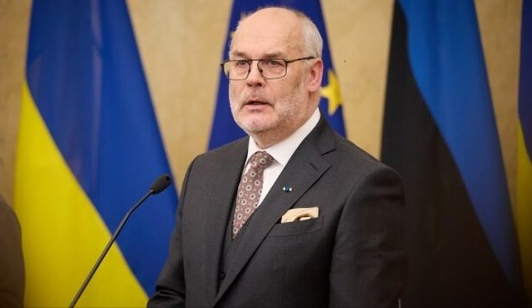 Україна не повинна мати жодних обмежень на обороноздатність, - президент Естонії Каріс
