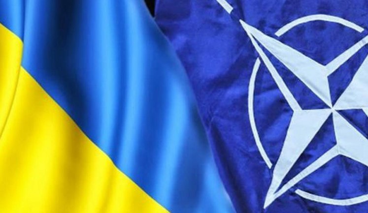 Украина предлагает использовать воздушное пространство в Симферопольском РПИ для операций НАТО