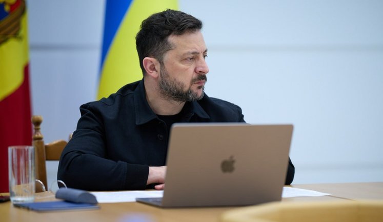 Зеленский поблагодарил Вселенского патриарха Варфоломея за поддержку после удара РФ по Киево-Печерской лавре и пригласил его в Украину