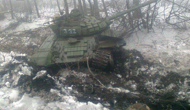 Российская танковая группа разгромлена под Дебальцево. Украинцы захватили два Т-72. ФОТОрепортаж+ВИДЕО