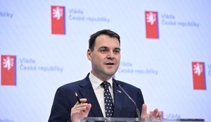 Глава МЗС Чехії прокоментував ініціативу позбавити Зеленського ордена