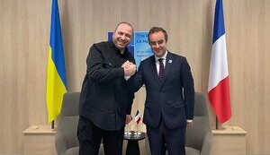 Умєров зустрівся з Лекорню: обговорили розвиток ОПК та співпрацю у ракетній сфері