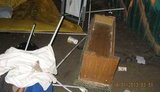 На месте скандальной стройки в Киеве разгромили приемную нардепа. ФОТОрепортаж