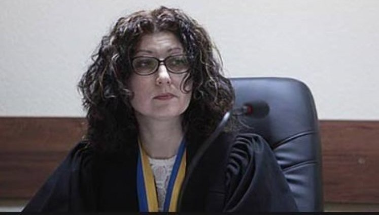 ВРП скасувала подання про звільнення судді Маліновської, яка в 2013 році винесла рішення про взяття під варту по-звірячому побитого фотографа Нужненка, - Маселко. ФОТО