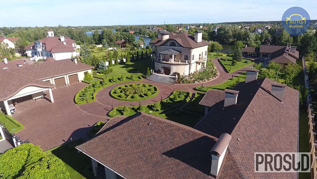 Після оприлюднення офіційних декларацій найзаможнішим працівником ГПУ став Юрій Кривобок 08