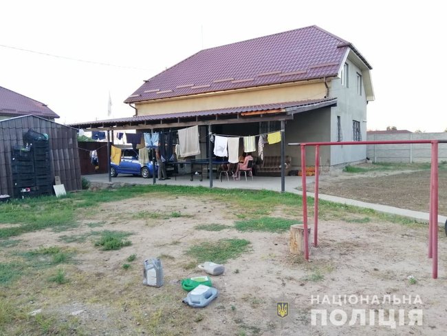 Полиция Днепропетровщины закрыла реабилитационные центры: более 170 человек удерживали и заставляли работать 01