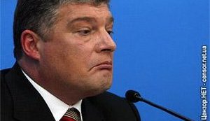 Тимошенко разогнала Нацагентство Червоненко по Евро-2012