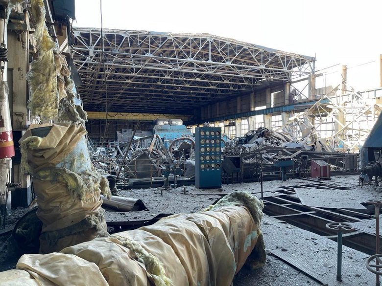 Russia destroys Kremenchuk thermal power plant with Iskander ballistic missiles, which supplied electricity to whole city 06