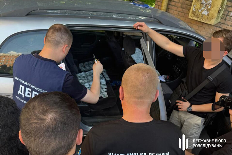 Правоохранитель вместо возврата долга обещал оформить группу инвалидности